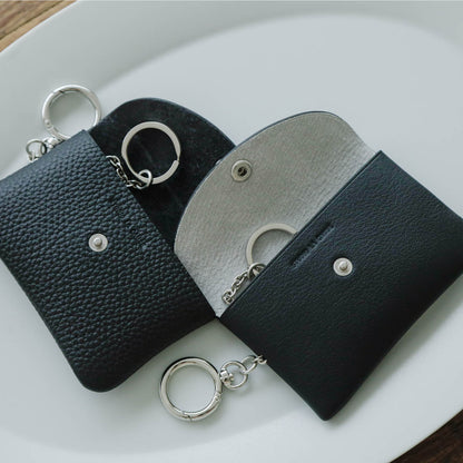 STUDIO LA CAUSE／【受注商品】内縫いフラップキーケース KEY 032 EM