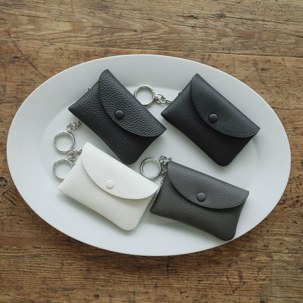 STUDIO LA CAUSE／【受注商品】内縫いフラップキーケース KEY 032 EM