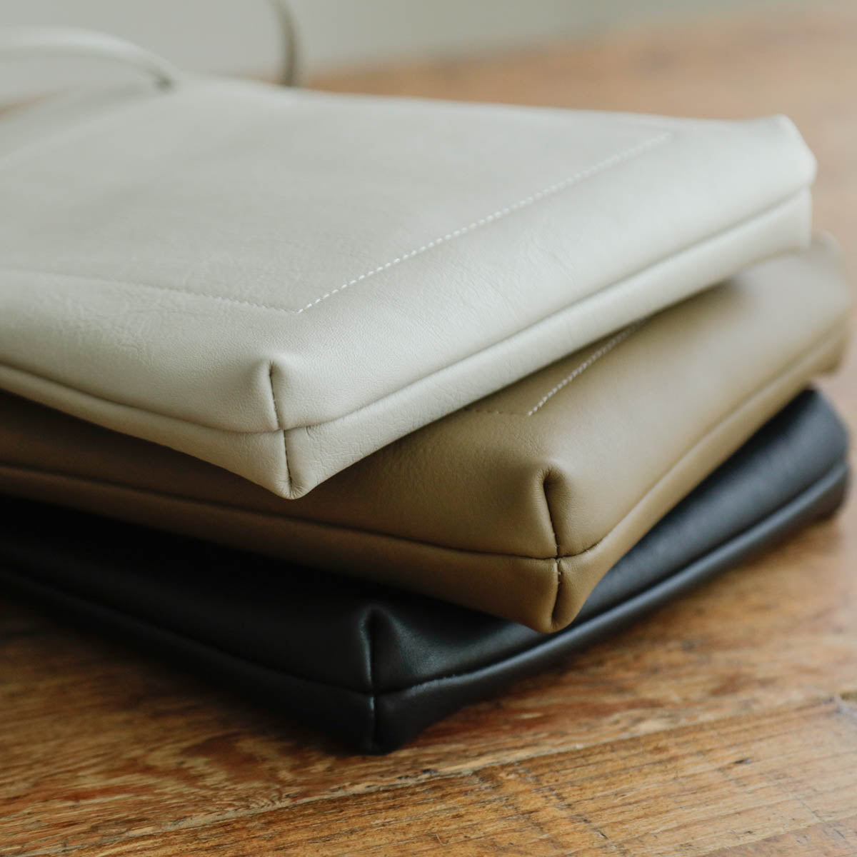 STUDIO LA CAUSE／【受注商品】タテ型サコッシュ　BG 127 LN