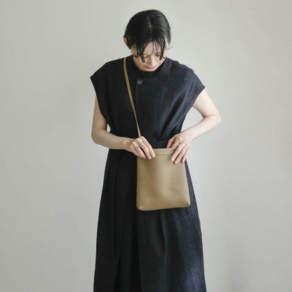 STUDIO LA CAUSE／【受注商品】タテ型サコッシュ　BG 127 LN