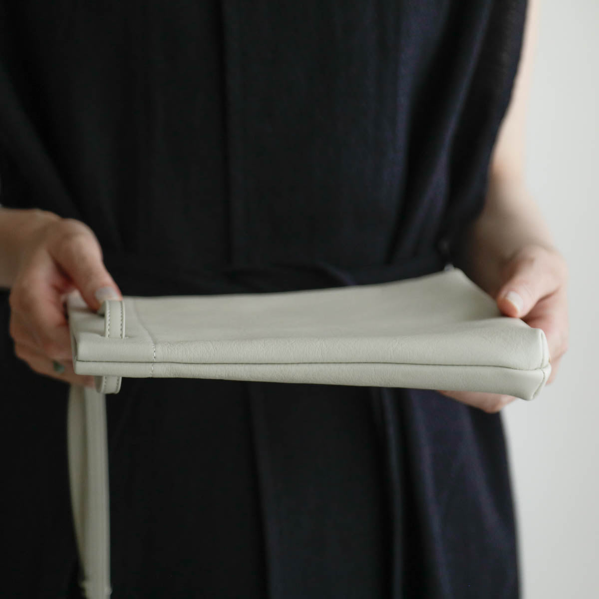 STUDIO LA CAUSE／【受注商品】タテ型サコッシュ　BG 127 LN