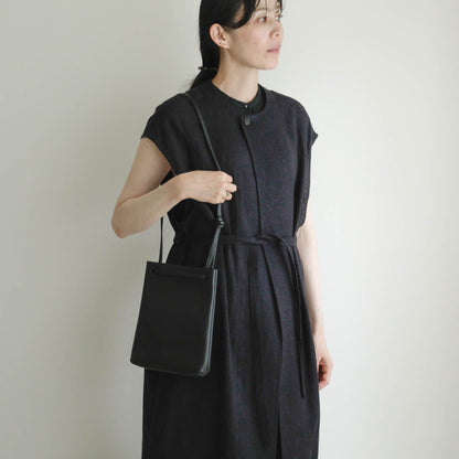 STUDIO LA CAUSE／【受注商品】タテ型サコッシュ　BG 127 LN