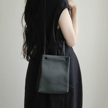 STUDIO LA CAUSE／【受注商品】タテ型サコッシュ　BG 127 LN