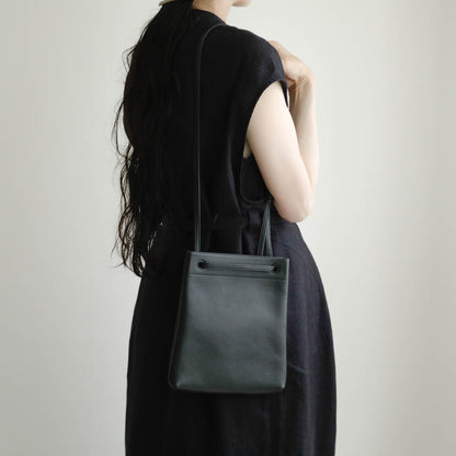 STUDIO LA CAUSE／【受注商品】タテ型サコッシュ　BG 127 LN