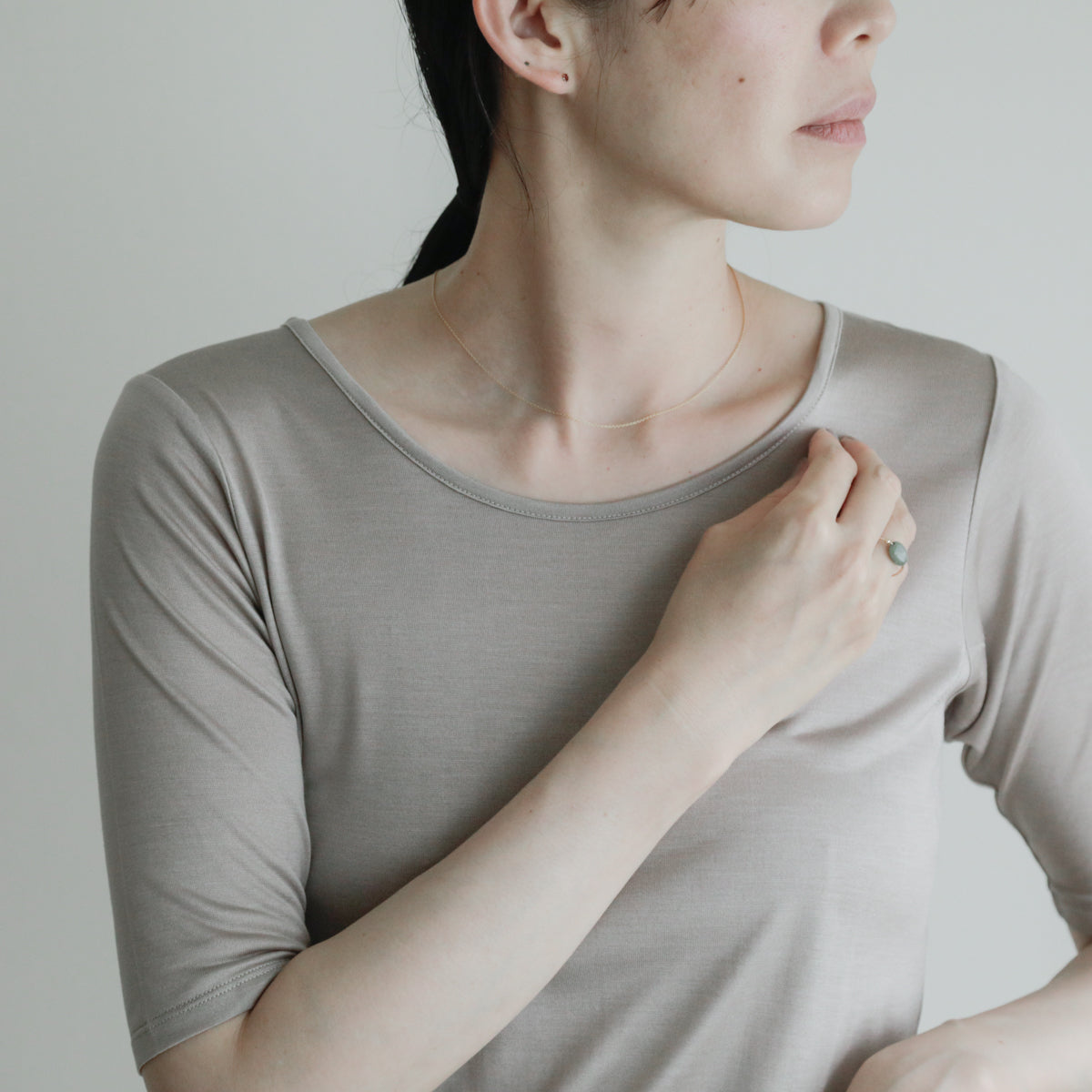 COCOONA SKINWEAR／5分袖ケアインナー