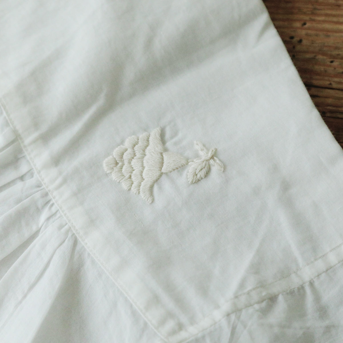 BUNON／Logo&Embroidery Blouce（BN2669）