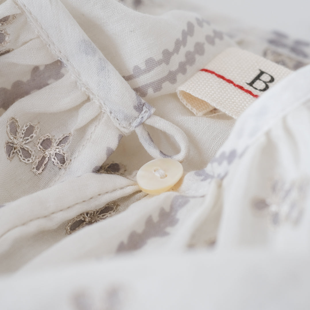 ［BUNON］Embroidery Gather Dress