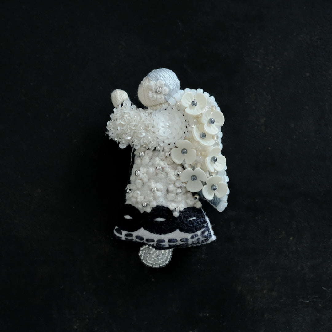 ［BOZZOLO］祈る天使 Brooch （B）