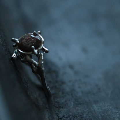 ［装身具LCF］ブラッドショットアイオライトの指輪