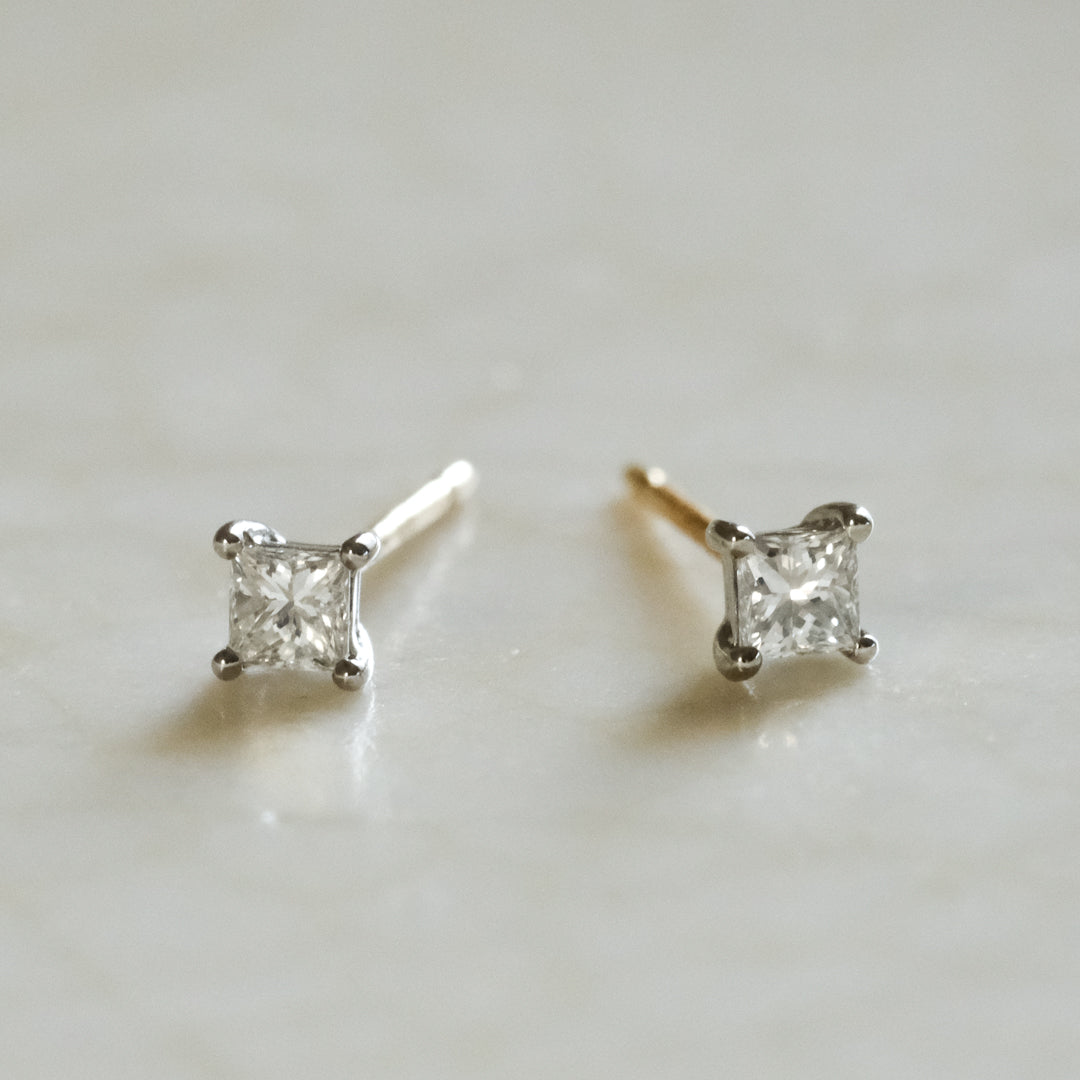 【受注商品】［cobaco］Holiday Limited 2025　選べるダイヤモンドピアス