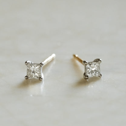 【受注商品】［cobaco］Holiday Limited 2025　選べるダイヤモンドピアス