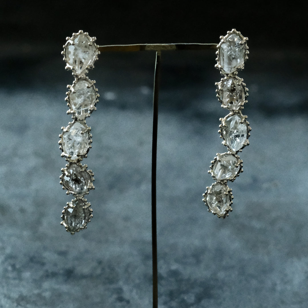 お値下げしました。装身具LCFピアス 装身具LCF］原石水晶のピアス 五石 – Envelope - エンベロープ