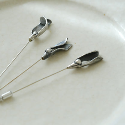 ［Furuhashi michiko］ヤドリギのクラバットピン