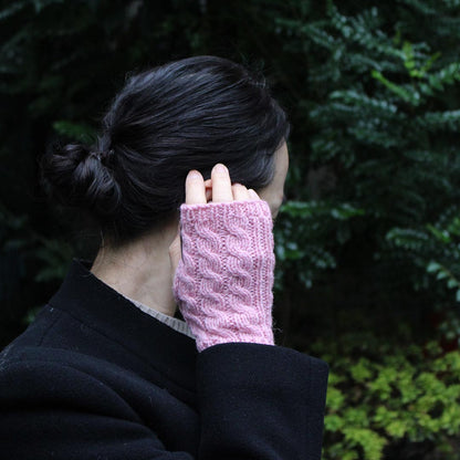 Beginner’s project series 5　交差編みのウォーマー キット