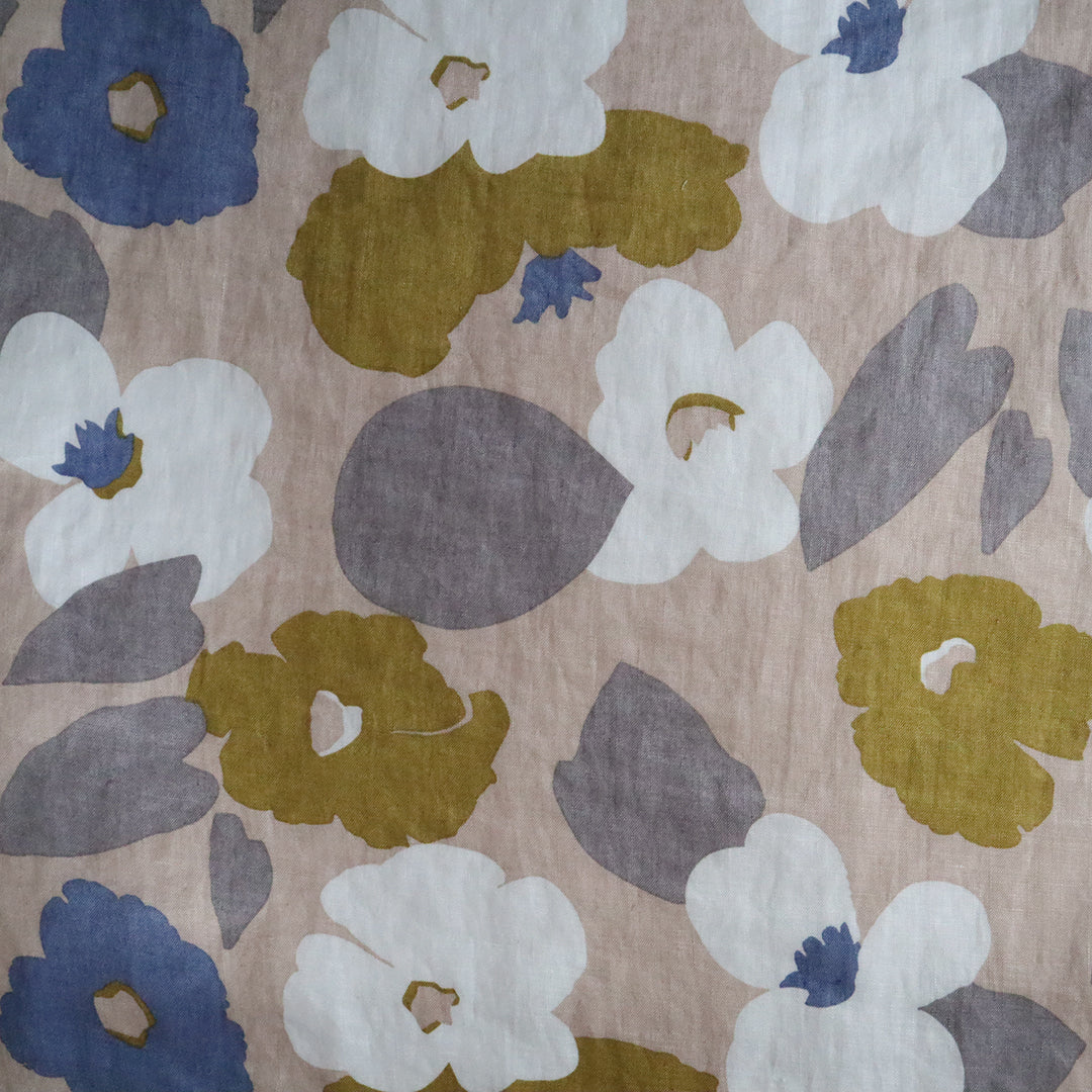 LIBERTY フランダースリネン「 ヴァーヴ・ポップ」 ベージュ