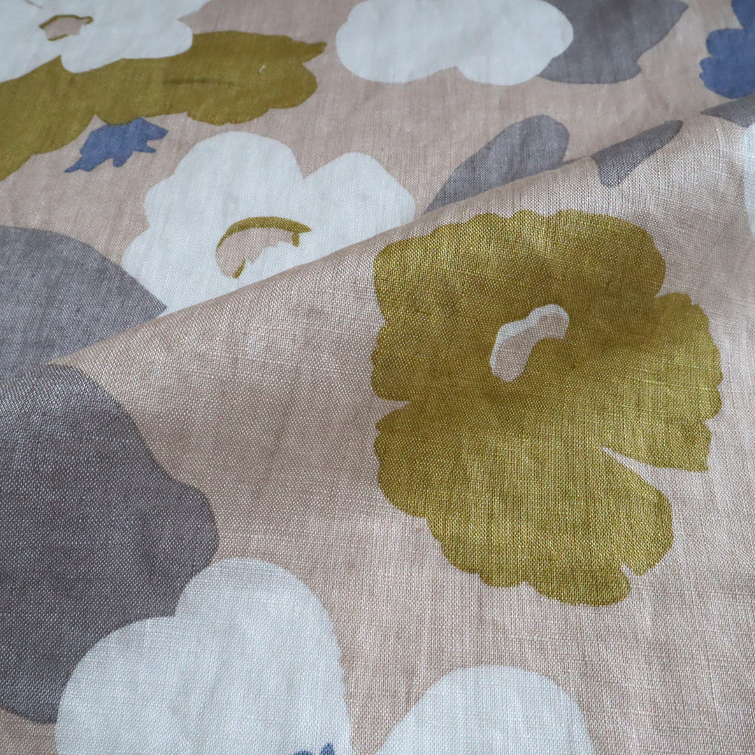 LIBERTY フランダースリネン「 ヴァーヴ・ポップ」 ベージュ