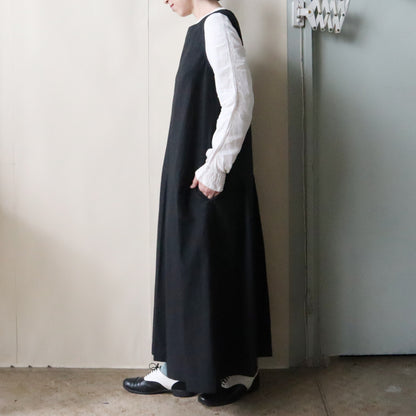 【生地セット】ローウエスト切替えのタックワンピース　コットンリネンタイプライター（パターン別売）