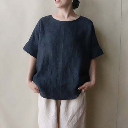 ゆったりとしたシルエットです