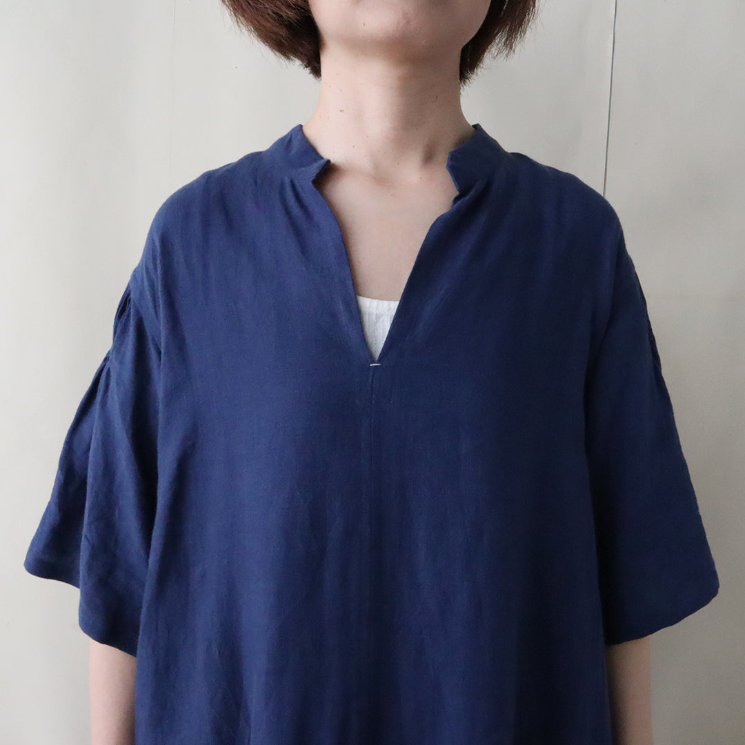 【2025 ENYO】フィッシュスリーブのシフトドレス　ブルー ニュイ