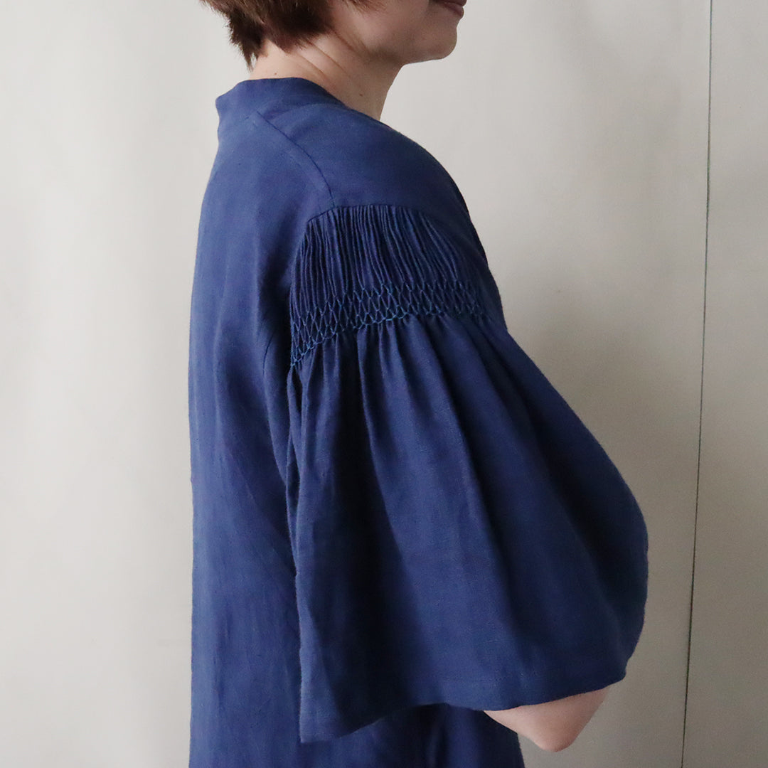 【2025 ENYO】フィッシュスリーブのシフトドレス　ブルー ニュイ