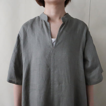 【2025 ENYO】フィッシュスリーブのシフトドレス　カキ