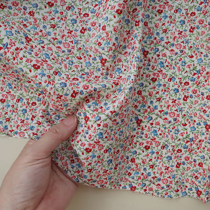 LIBERTY FABRICS　「ポゥジー・メドウ」レッド