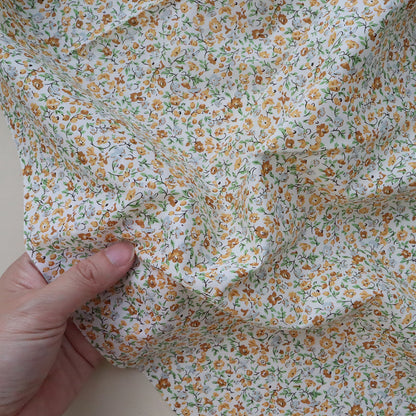 LIBERTY FABRICS　「ポゥジー・メドウ」イエロー