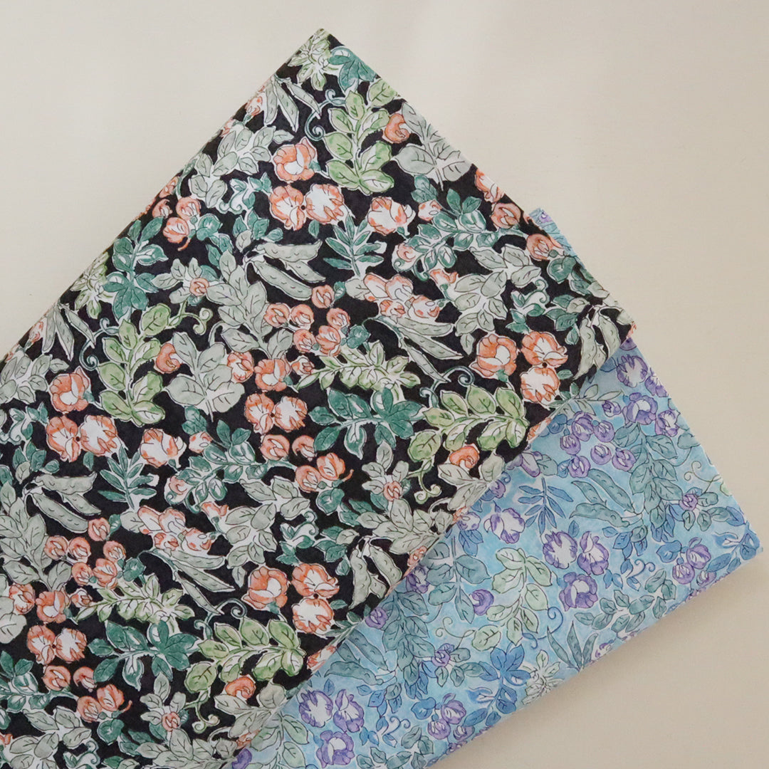 LIBERTY FABRICS　「スイートピー・リーフ」ブルー