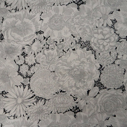 LIBERTY FABRICS　「イングリッシュ・ブルーム」ブラック
