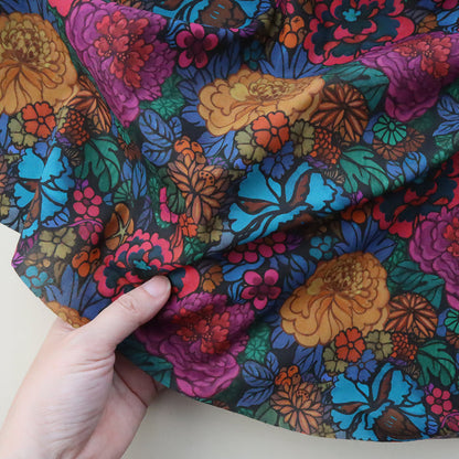 LIBERTY FABRICS　「ヘリテージ・ガーデン」ピンク×パープル