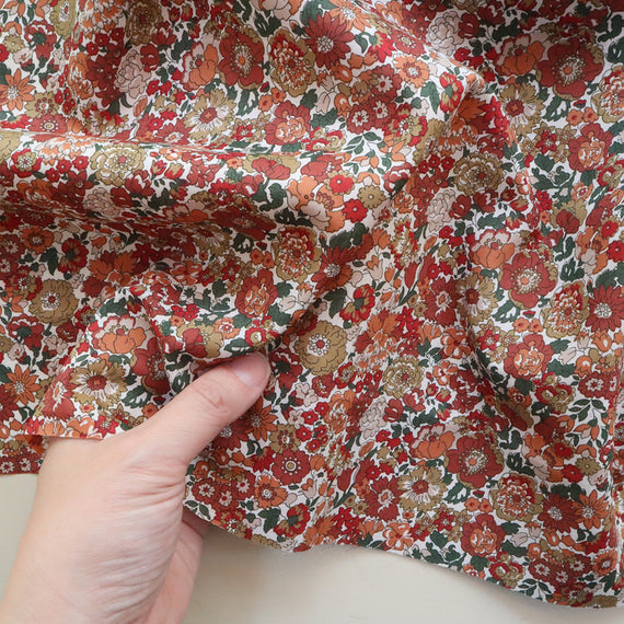 LIBERTY FABRICS　「ネル、アニー＆メイ」レッド