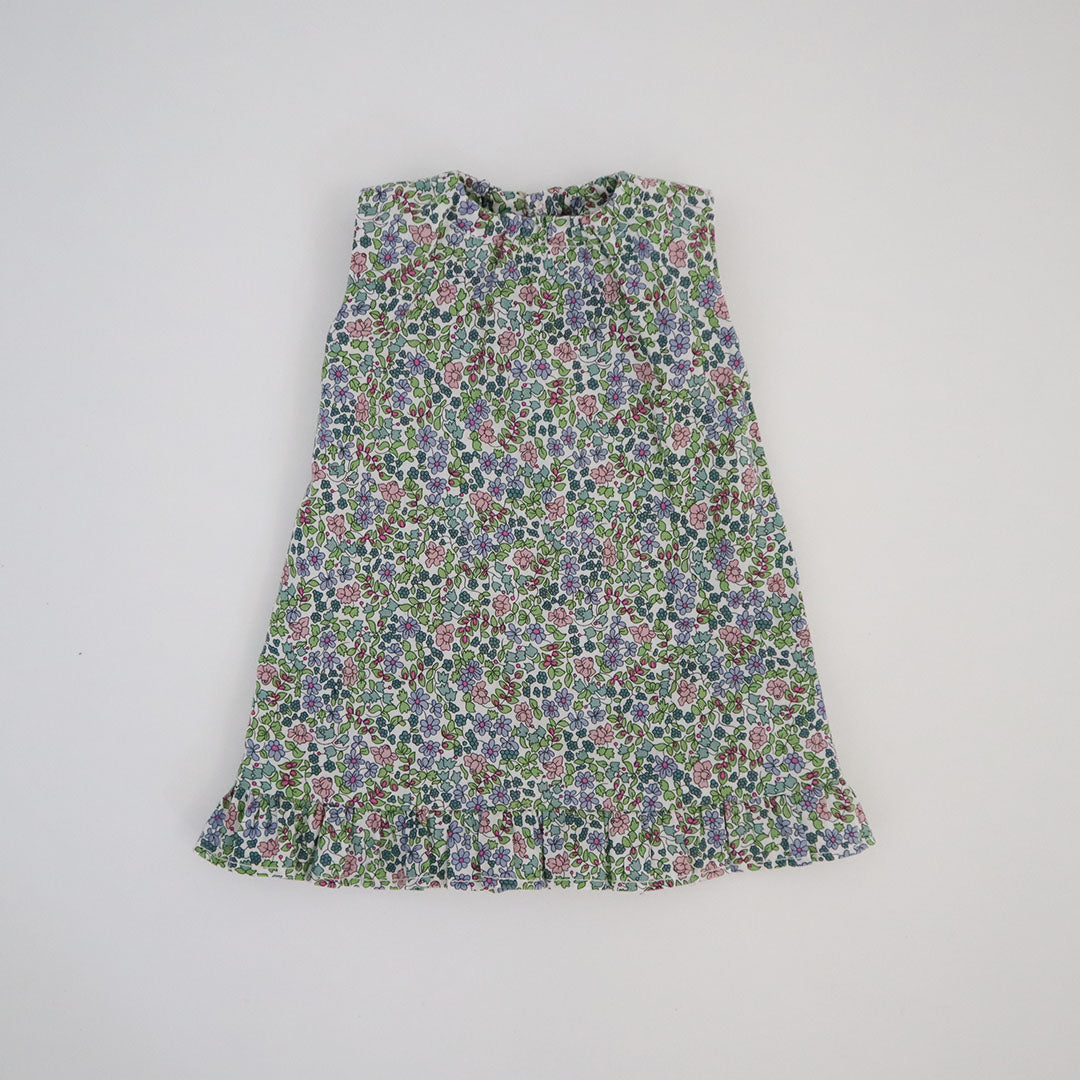 花柄のワンピース