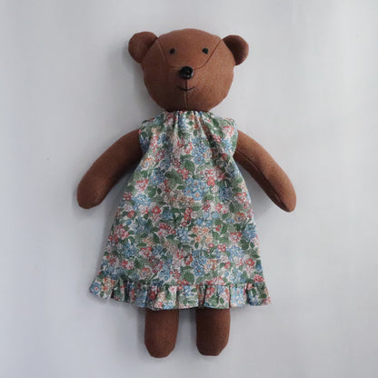 花柄のワンピース