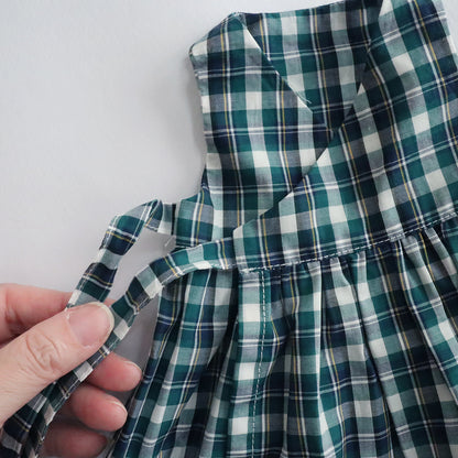 新作【材料セット】クゥクゥの着せ替え　花柄のワンピースとカシュクールワンピース