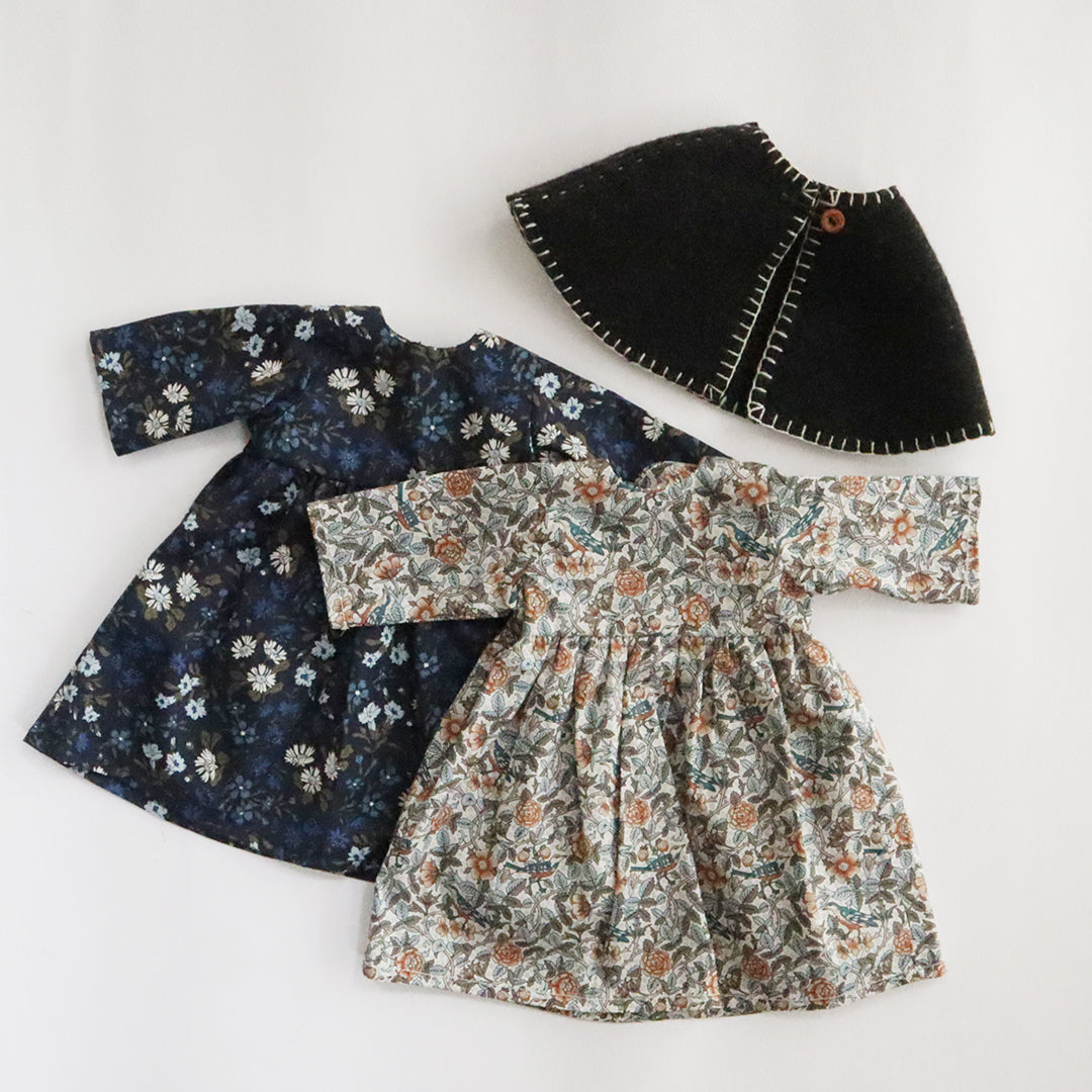 新作【キット】クゥクゥの着せ替え材料セット ケープとギャザーワンピース（説明書付き）