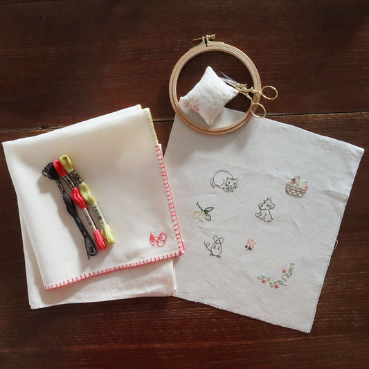 リネンハンカチの刺繍キット