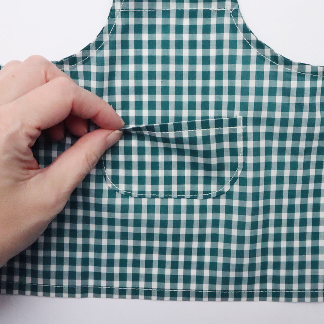 新作【キット】クゥクゥとフラクシィ着せ替え材料セット オールインワンとエプロン（説明書付き）