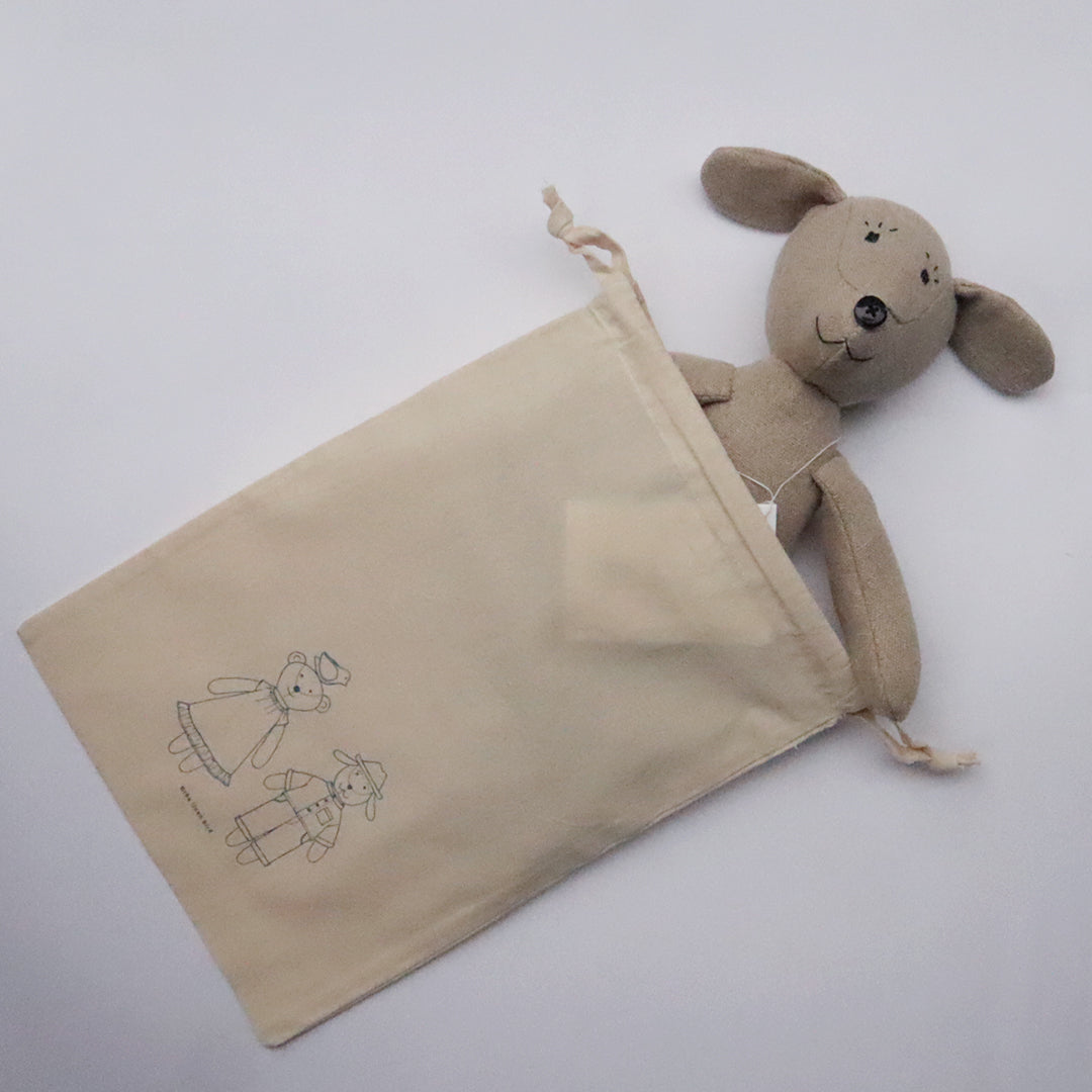 巾着に入れてお届けします