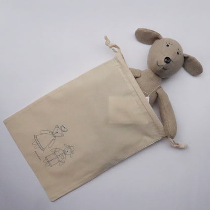 巾着に入れてお届けします