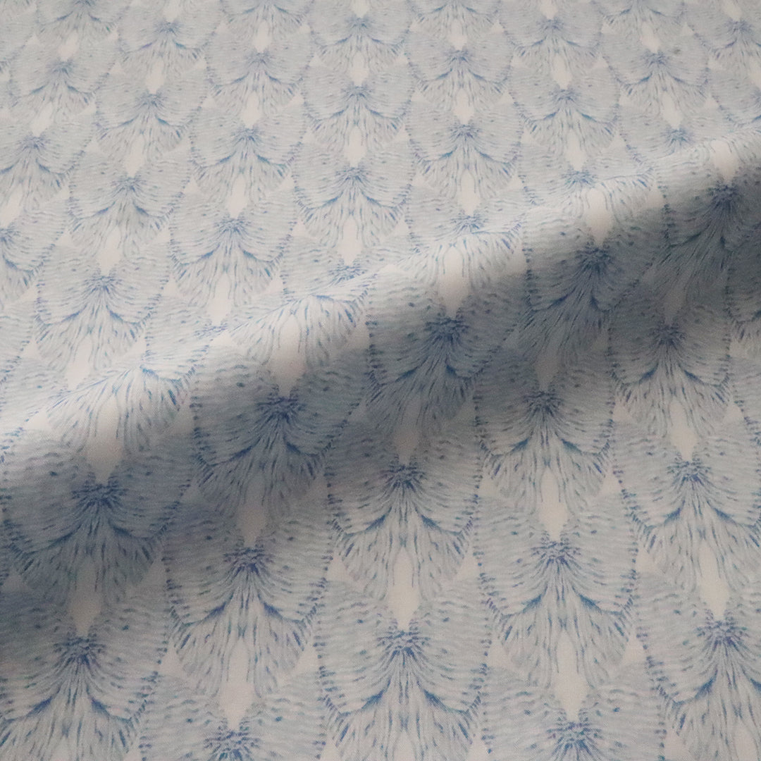 LIBERTY FABRICS　「バッスル・アンド・ボウ」ブルー