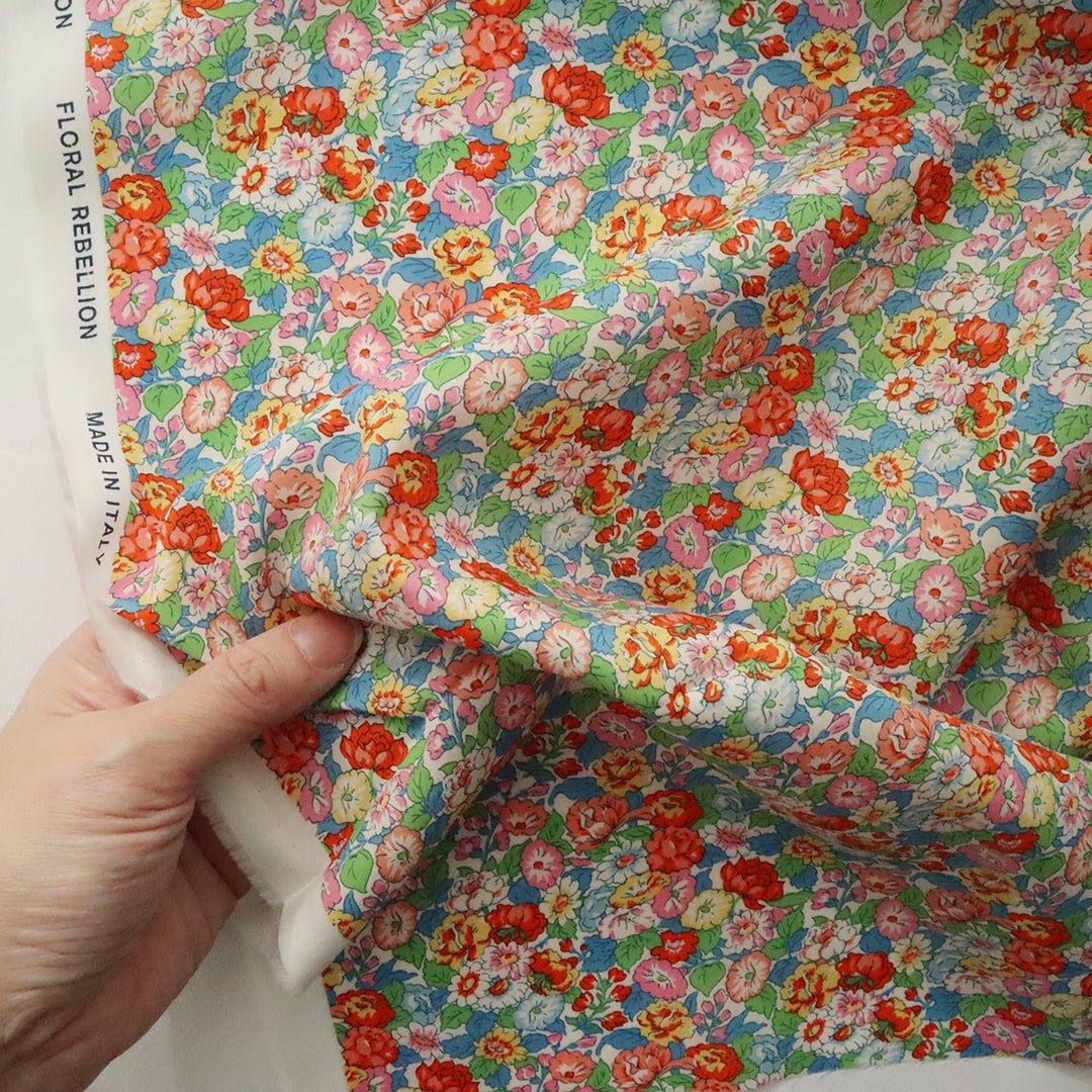 LIBERTY FABRICS　「レオンタイン・ドリーム」レッド