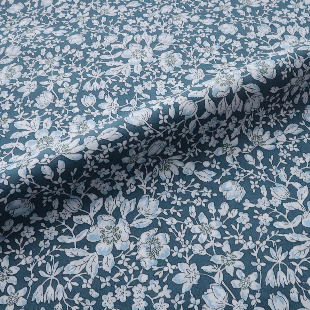 LIBERTY FABRICS　「リジー」ネイビー