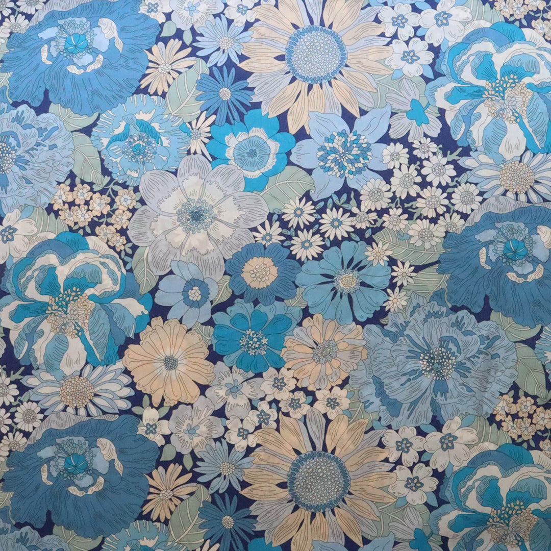 LIBERTY FABRICS 「サマーズ・イン・ザ・サン」ブルー – Envelope