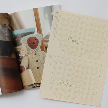 フラクシィの洋服のお店「Flaxy's」の紙袋がつくれるおまけつき