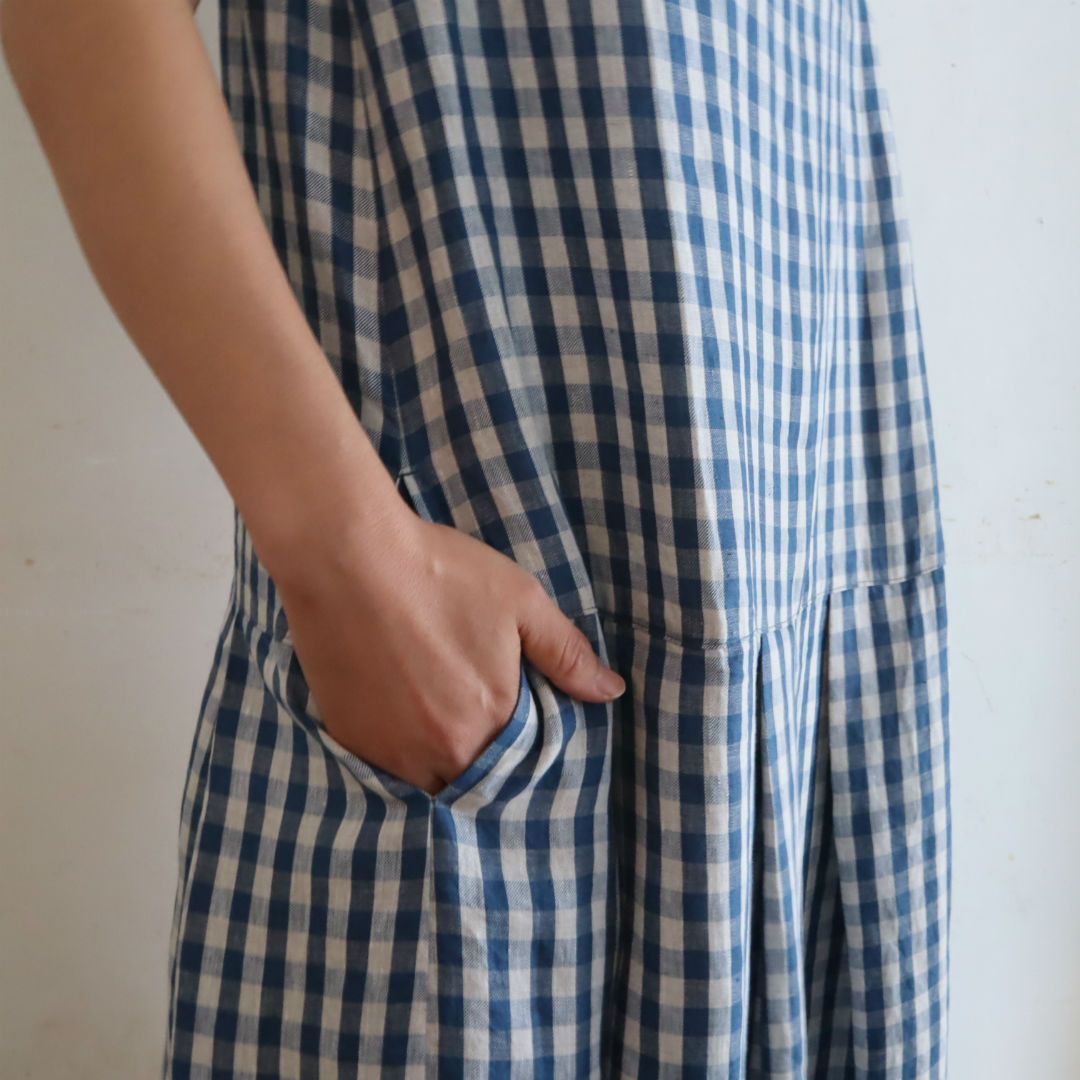 両サイドにポケットがつきます