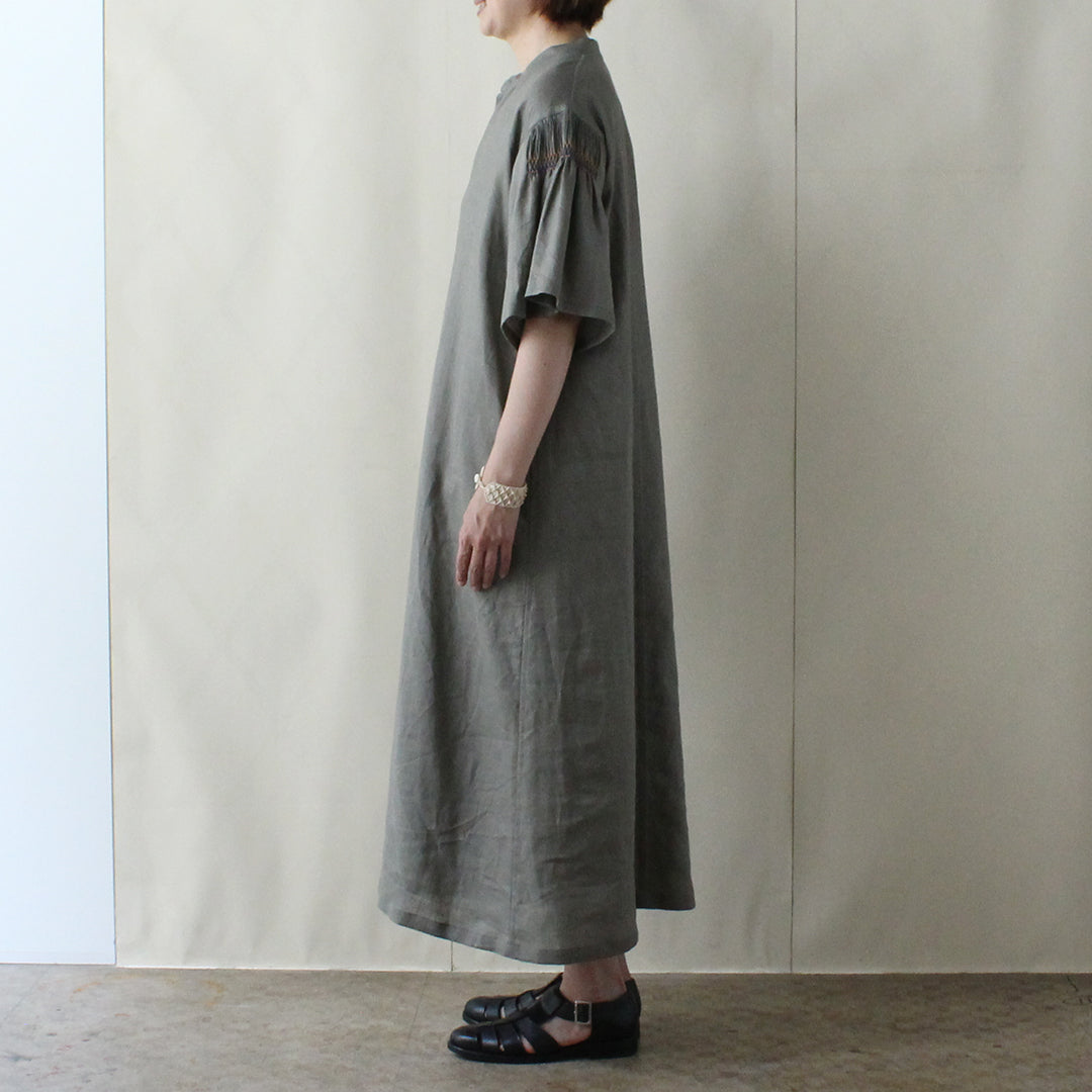 【2025 ENYO】フィッシュスリーブのシフトドレス　カキ