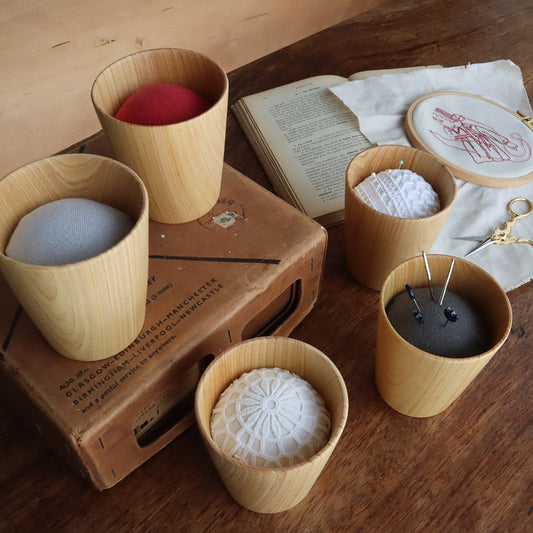 Sinking pin cushion