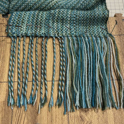 Silk blend Fino miniskeinsで編むマフラー キット