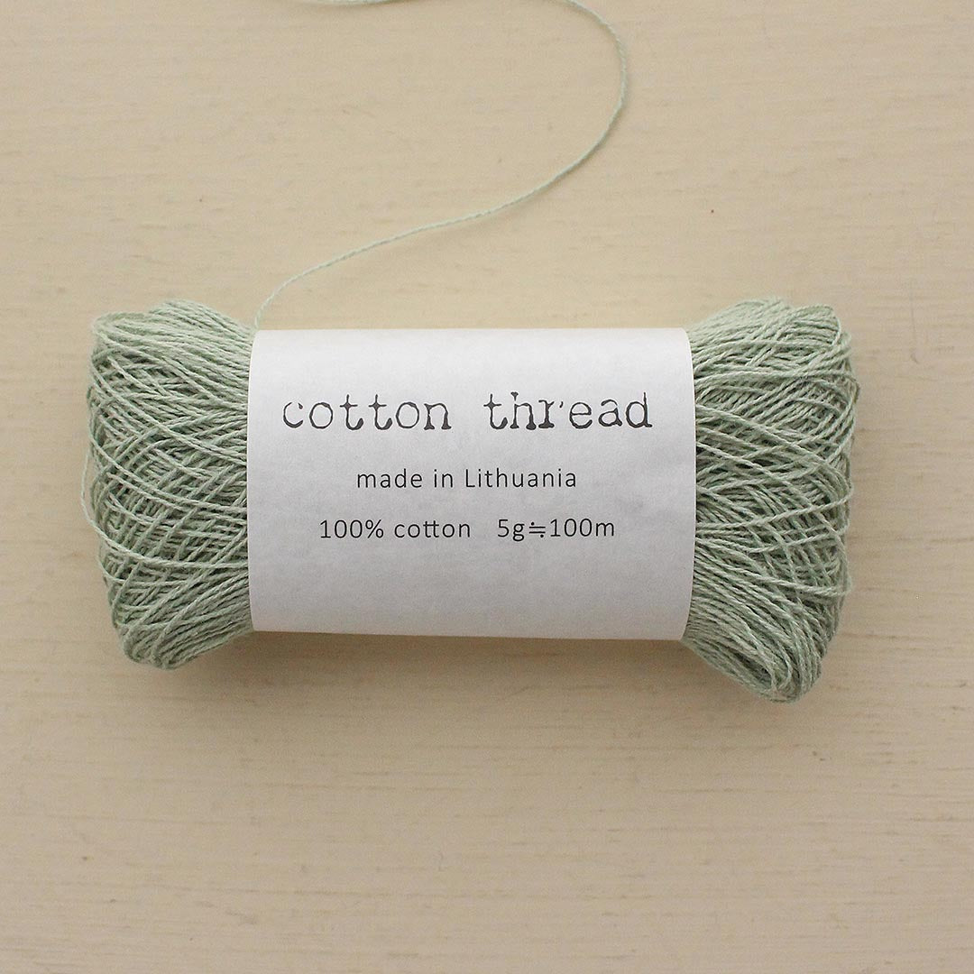 ペールグリーン