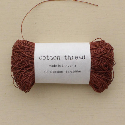 チョコレートブラウン